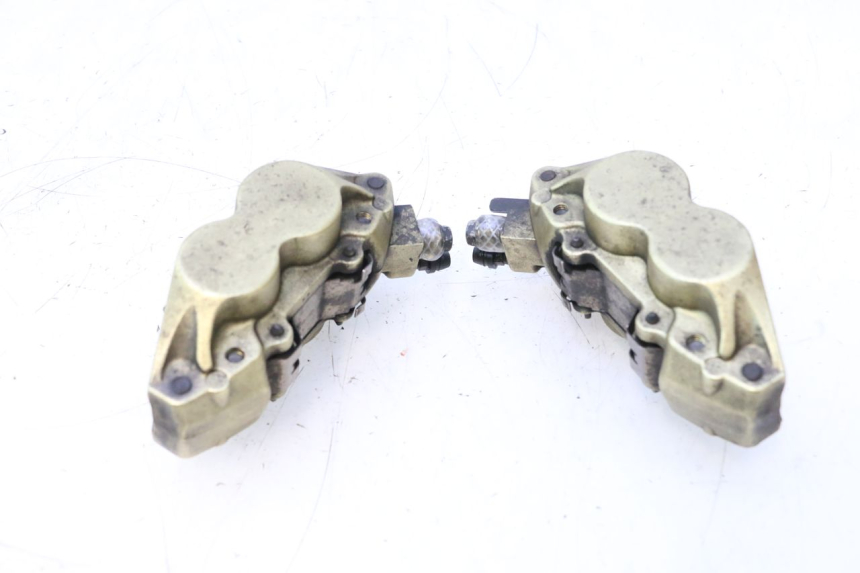 photo de PINÇA DE FREIO DIANTEIRA DUCATI SS IE DS CARENEE 1000 (2002 - 2006) - Zoom do estado de desgaste