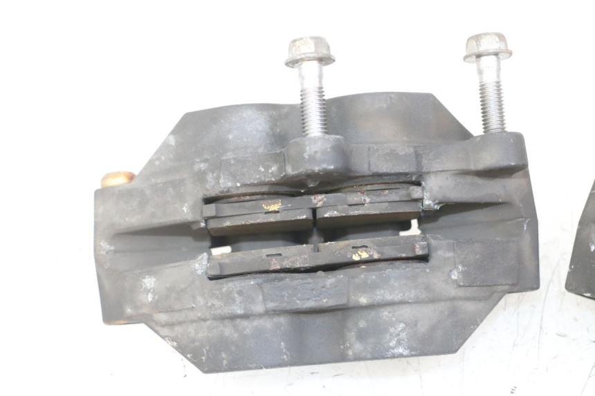 photo de PINÇA DE FREIO DIANTEIRA SUZUKI GSX F GSXF 650 (2007 - 2015) - Detalhe da peça