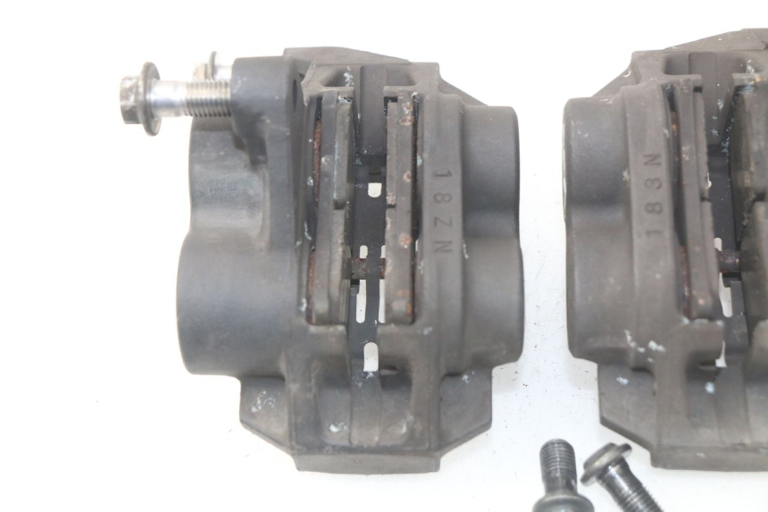 photo de PINÇA DE TRAVÃO DIANTEIRA YAMAHA TDM ABS 900 (2002 - 2014) - Detalhe da peça