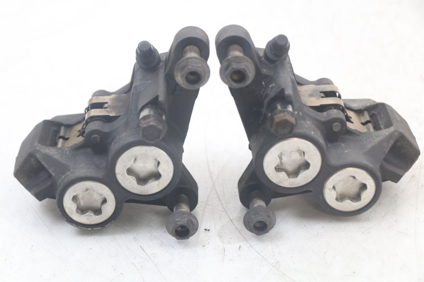 photo de PINÇA DE TRAVÃO DIANTEIRA YAMAHA TDM ABS 900 (2002 - 2014) - Detalhe da peça