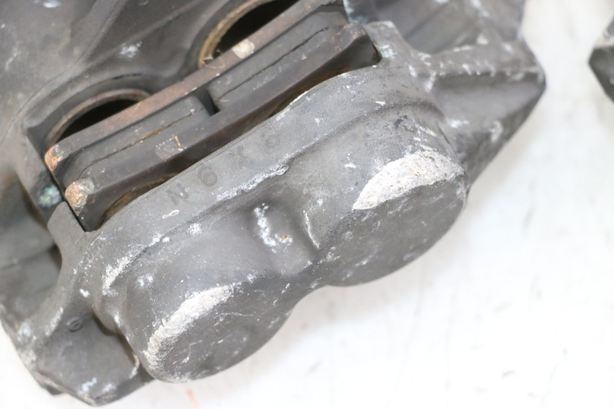 photo de PINÇA DE TRAVÃO DIANTEIRA YAMAHA TDM ABS 900 (2002 - 2014) - Detalhe da peça