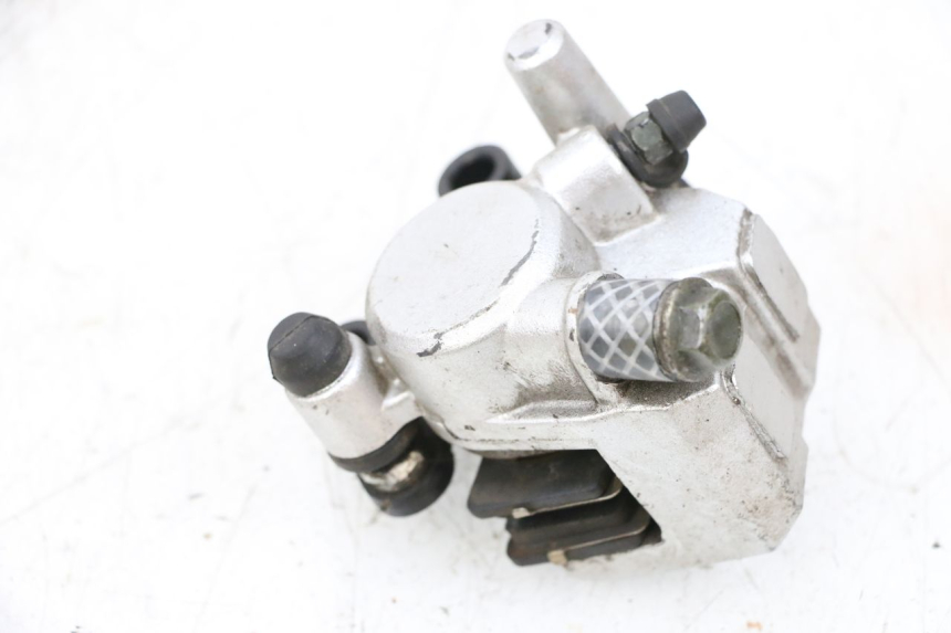 photo de PINÇA DE FREIO DIANTEIRA NECO TEMPO 4T 50 (2022 - 2026) - Pontos de fixação