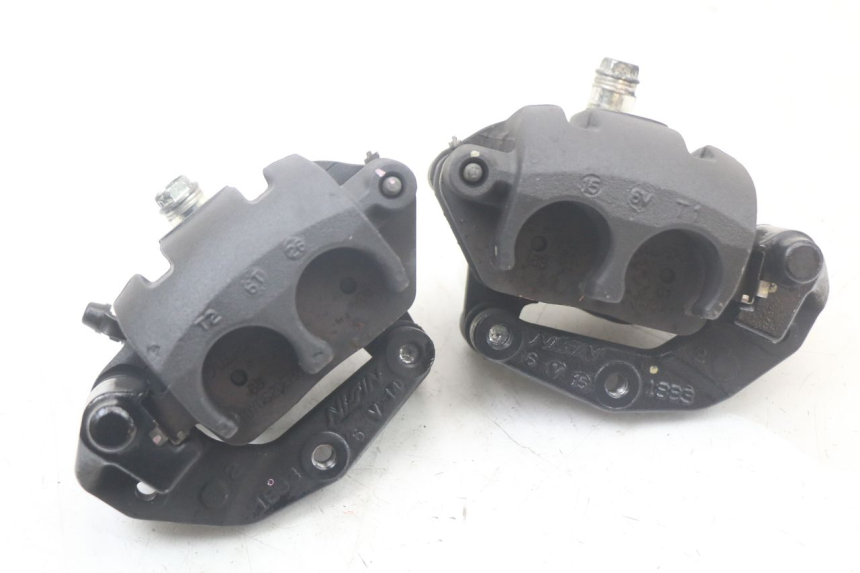 photo de PINÇA DE FREIO DIANTEIRA KAWASAKI VERSYS ABS 650 (2015 - 2018) - Pontos de fixação