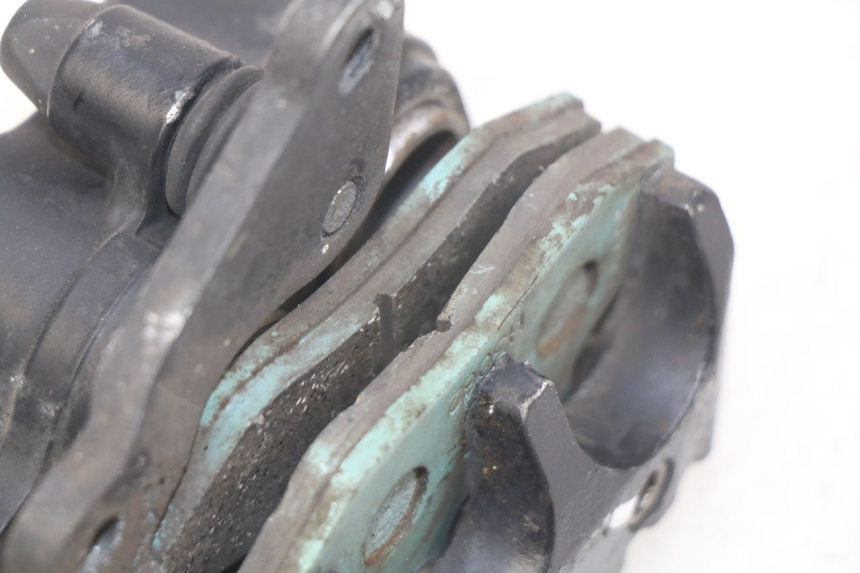 photo de PINÇA DE FREIO DIANTEIRA PIAGGIO VESPA PRIMAVERA 2T 50 (2013 - 2018) - Zoom do estado de desgaste