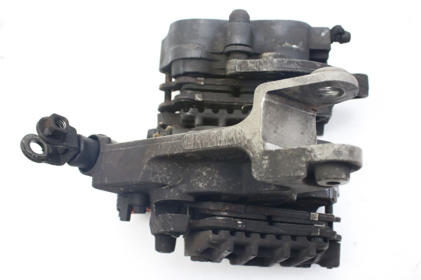 photo de PINÇA DE FREIO DIANTEIRA HONDA VFR FI RC46 800 (1998 - 2001) - Zoom do estado de desgaste