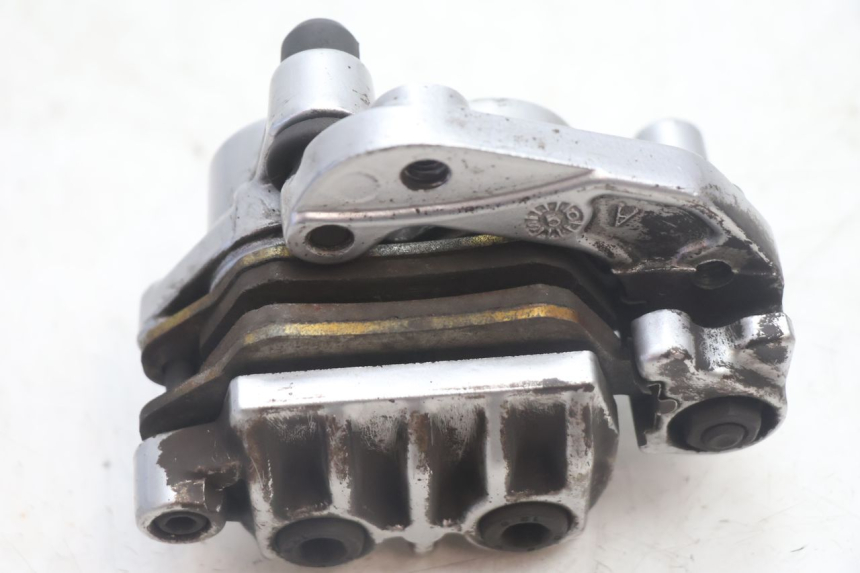 photo de PINÇA DE FREIO DIANTEIRA YAMAHA XMAX X-MAX 125 (2006 - 2009) - Pontos de fixação