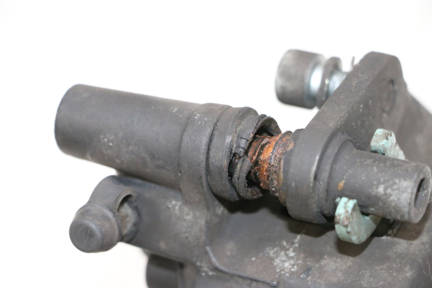 photo de PINÇA DE FREIO DIANTEIRA PIAGGIO X8 125 (2004 - 2007) - Pontos de fixação