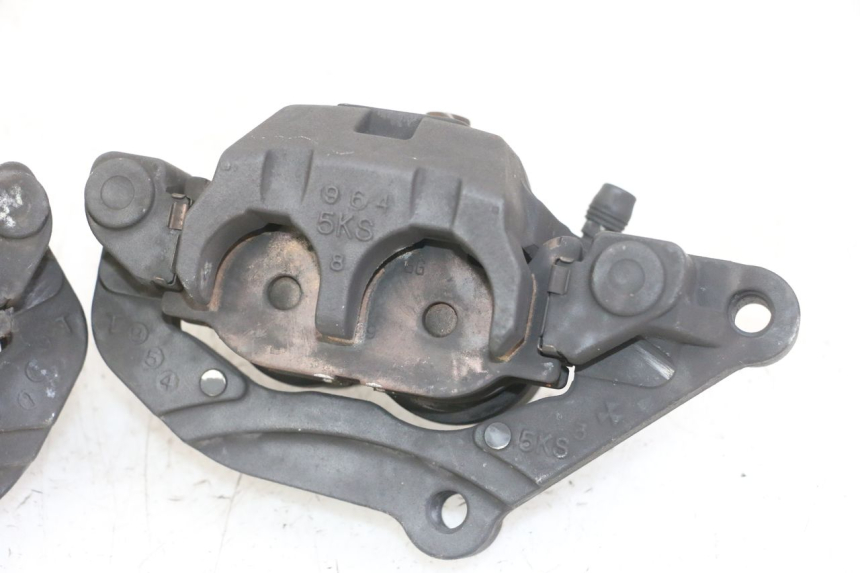 photo de PINÇA DE FREIO DIANTEIRA YAMAHA XJ6 ABS 600 (2008 - 2016) - Pontos de fixação