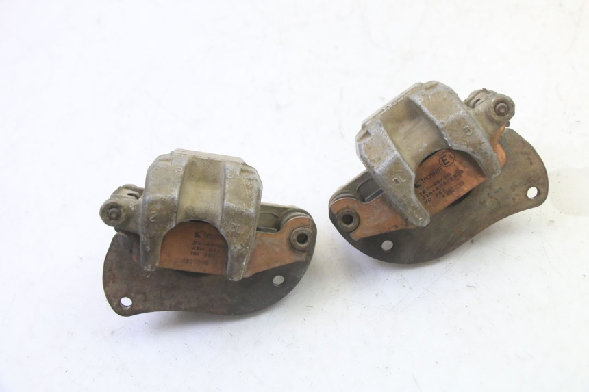 photo de PINÇA DE FREIO DIANTEIRA YAMAHA YFM GRIZZLY 550 (2008 - 2015) - Vista geral