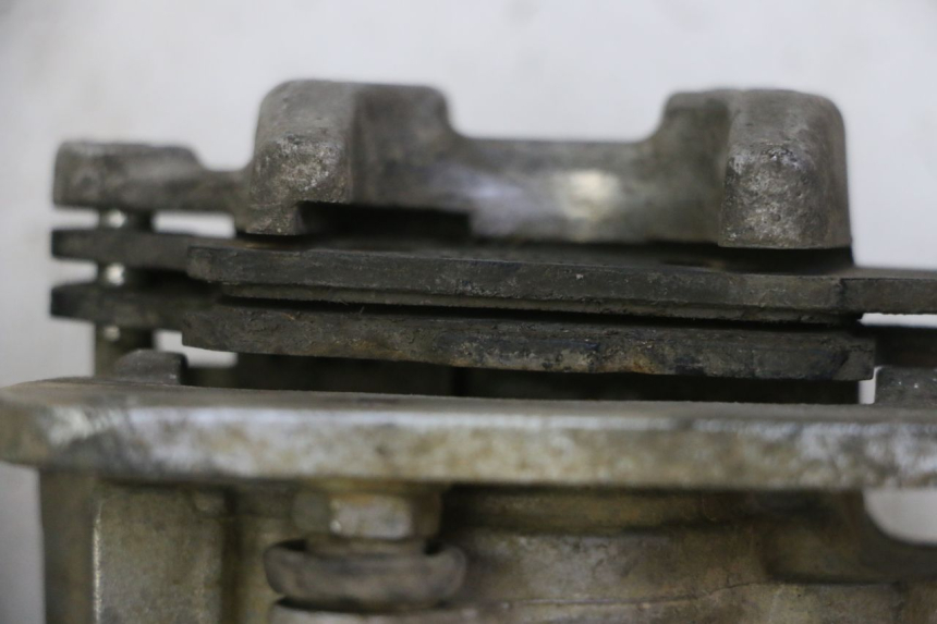 photo de PINÇA DE FREIO DIANTEIRA YAMAHA YFM R RAPTOR 250 (2008 - 2014) - Pontos de fixação