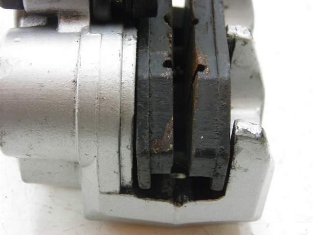 photo de PINÇA DE TRAVÃO DIANTEIRO YIYING YY 125 T-10 125 (2006 - 2012) - Ampliação técnica