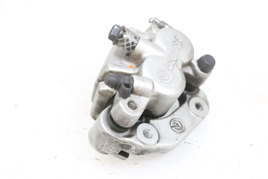 photo de PINÇA DE FREIO DIANTEIRA YAMAHA YP MAJESTY 125 (2002 - 2006) - Outro ângulo de visão