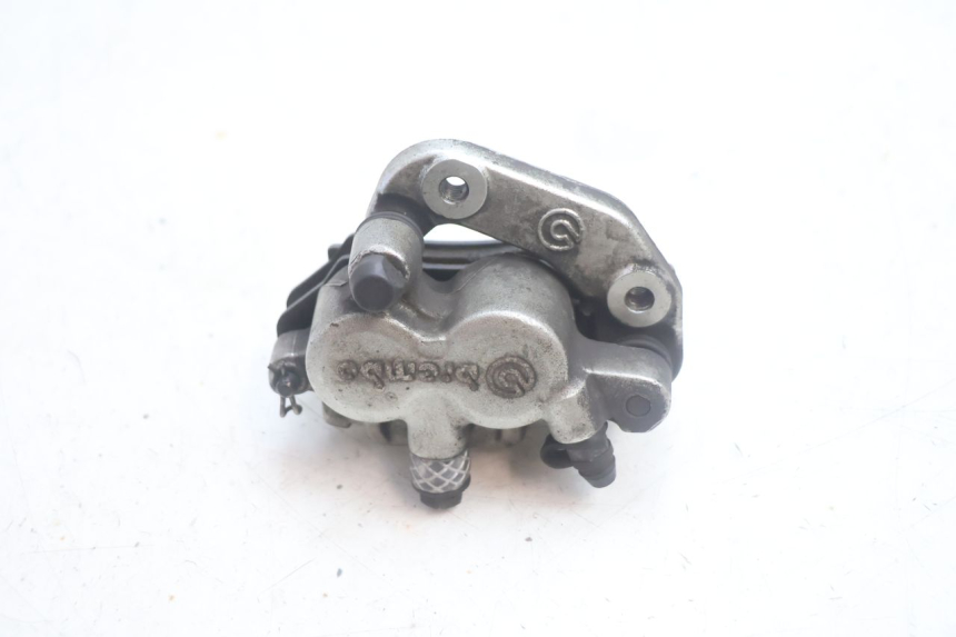 photo de PINÇA DE FREIO DIANTEIRA YAMAHA YP MAJESTY 125 (2002 - 2006) - Outro ângulo de visão