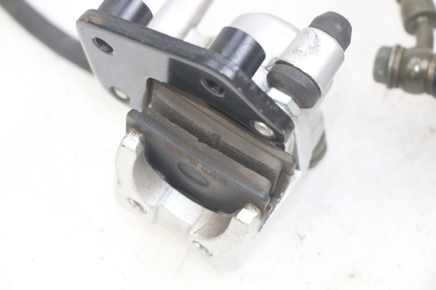 photo de PINÇA DE FREIO DIANTEIRA UNIVERSAL BIKE ZN50QT-11B 50 (2018 - 2021) - Outro ângulo de visão