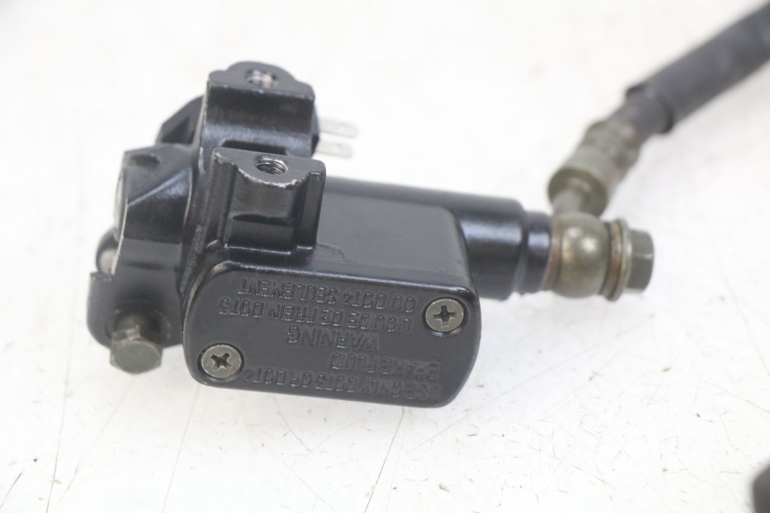 photo de PINÇA DE FREIO DIANTEIRA UNIVERSAL BIKE ZN50QT-11B 50 (2018 - 2021) - Peça verificada