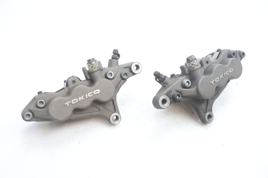 photo de PINÇA DE FREIO DIANTEIRA KAWASAKI ZX-6R ZX6R 600 (2000 - 2002) - Outro ângulo de visão