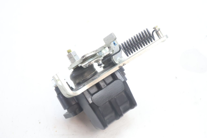 photo de PINÇA DE FREIO ROLL LOCK PIAGGIO MP3 HPE 530 (2022 - 2026) - Outro ângulo de visão