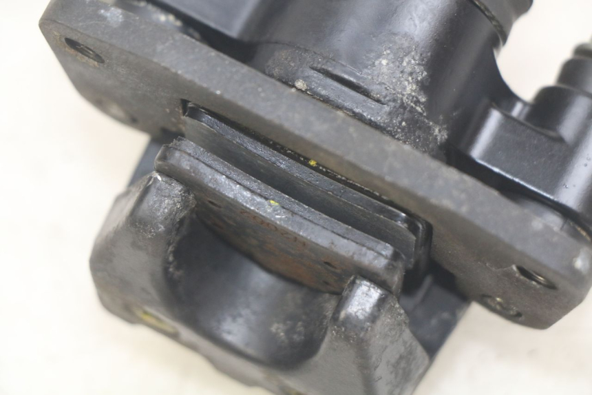 photo de PINÇA DE TRAVÃO ROLL LOCK PIAGGIO MP3 LT 400 (2007 - 2012) - Zoom do estado de desgaste