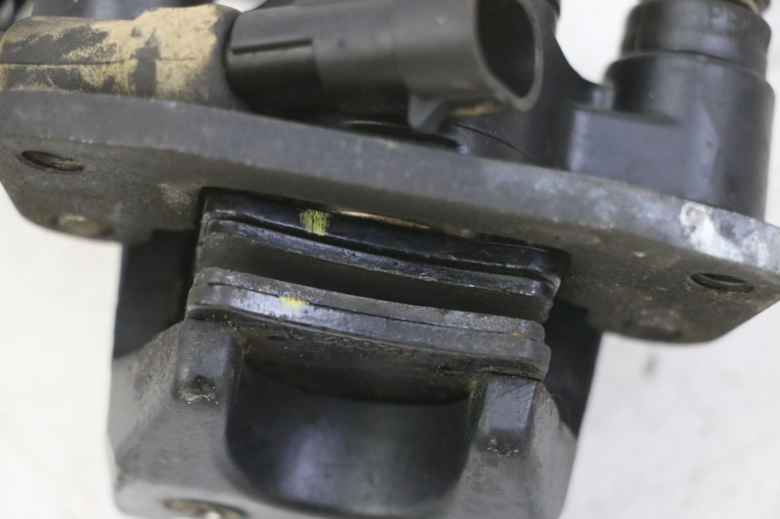 photo de PINÇA DE TRAVÃO ROLL LOCK PIAGGIO MP3 LT 300 (2010 - 2016) - Outro ângulo de visão