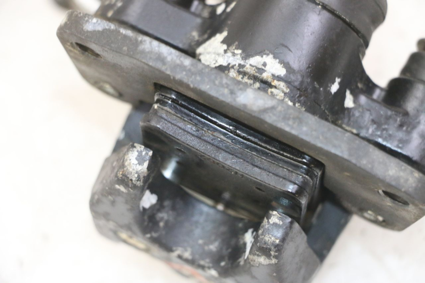 photo de PINÇA DE TRAVÃO ROLL LOCK PIAGGIO MP3 LT 400 (2007 - 2012) - Zoom do estado de desgaste