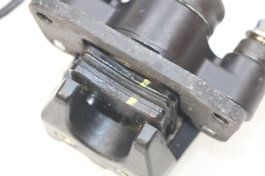 photo de PINÇA DE TRAVÃO ROLL LOCK PIAGGIO MP3 500 (2011 - 2015) - Outro ângulo de visão