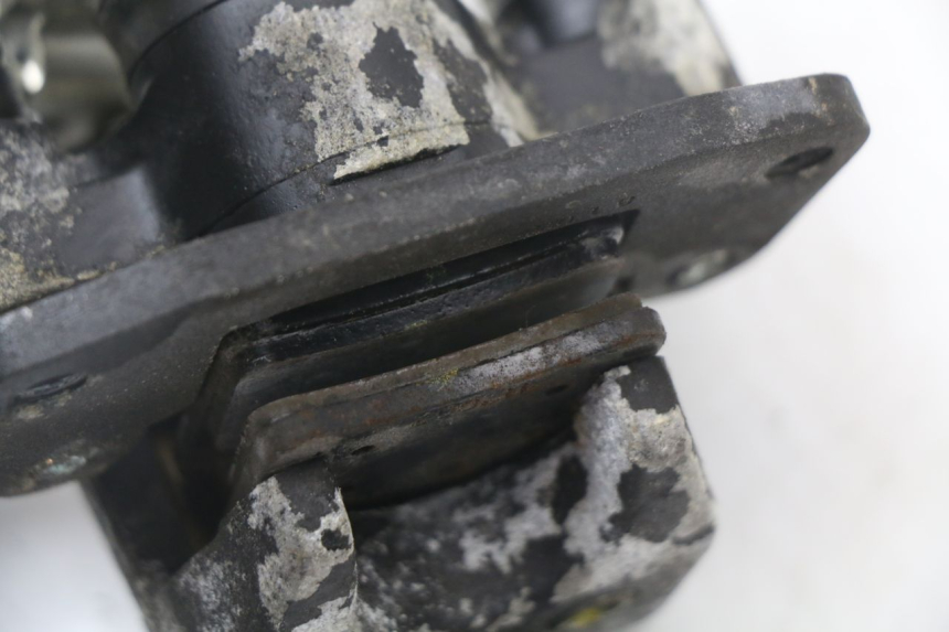 photo de PINÇA DE TRAVÃO ROLL LOCK PIAGGIO MP3 125 (2006 - 2014) - Pontos de fixação
