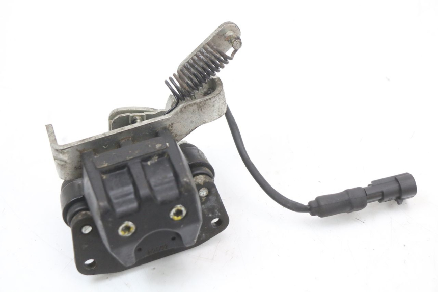 photo de PINÇA DE TRAVÃO ROLL LOCK PIAGGIO MP3 500 (2011 - 2015) - Outro ângulo de visão