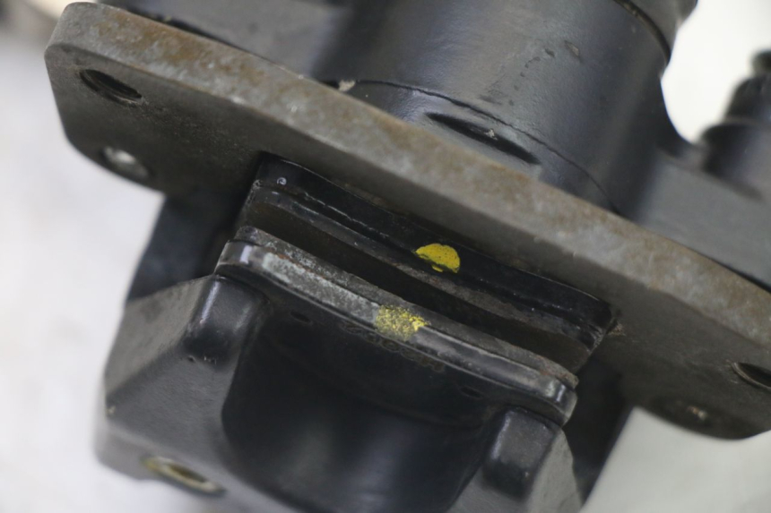 photo de PINÇA DE TRAVÃO ROLL LOCK PIAGGIO MP3 500 (2011 - 2015) - Estado da superfície