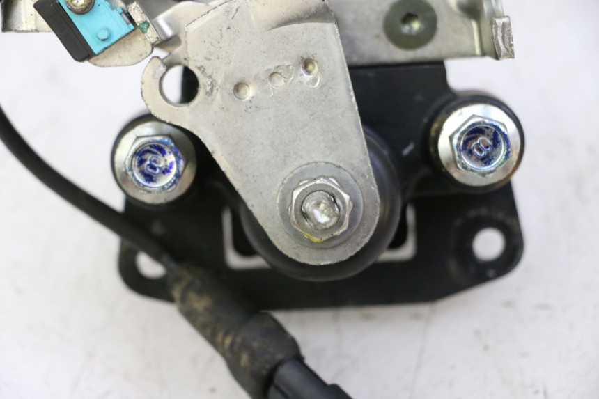 photo de PINÇA DE TRAVÃO ROLL LOCK PIAGGIO MP3 500 (2011 - 2015) - Vista geral