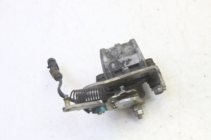 photo de PINÇA DE TRAVÃO ROLL LOCK PIAGGIO MP3 RL 250 (2006 - 2010) - Zoom do estado de desgaste