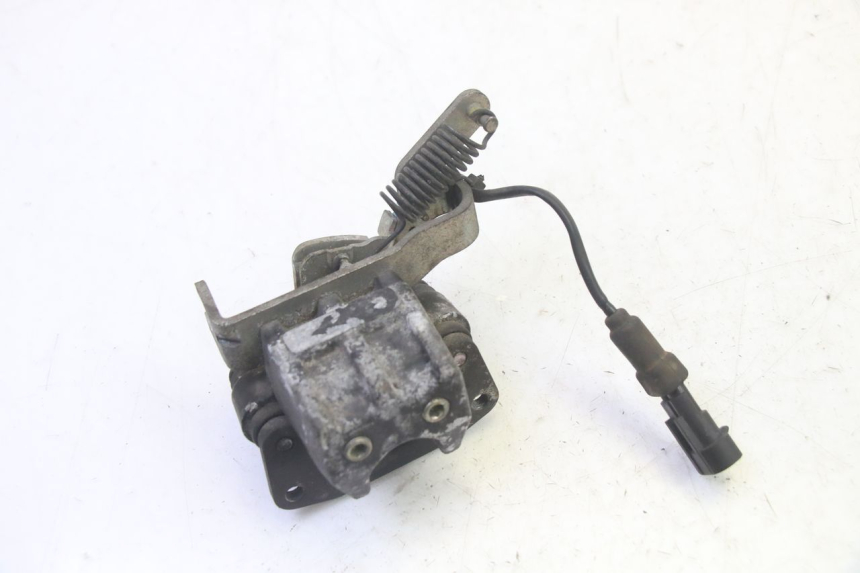 photo de PINÇA DE TRAVÃO ROLL LOCK PIAGGIO MP3 RL 250 (2006 - 2010) - Outro ângulo de visão