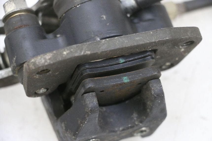 photo de PINÇA DE TRAVÃO ROLL LOCK PIAGGIO MP3 125 (2006 - 2014) - Zoom do estado de desgaste