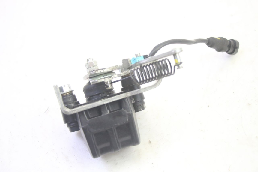 photo de PINÇA DE TRAVÃO ROLL LOCK PIAGGIO MP3 500 (2016 - 2018) - Zoom do estado de desgaste