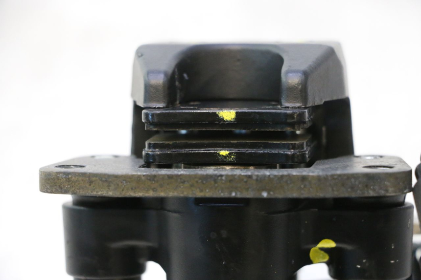 photo de PINÇA DE TRAVÃO ROLL LOCK PIAGGIO MP3 500 (2011 - 2015) - Estado da superfície
