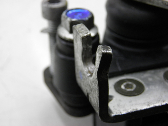 photo de PINÇA DE TRAVÃO ROLL LOCK PIAGGIO MP3 RL 125 (2006 - 2014) - Outro ângulo de visão