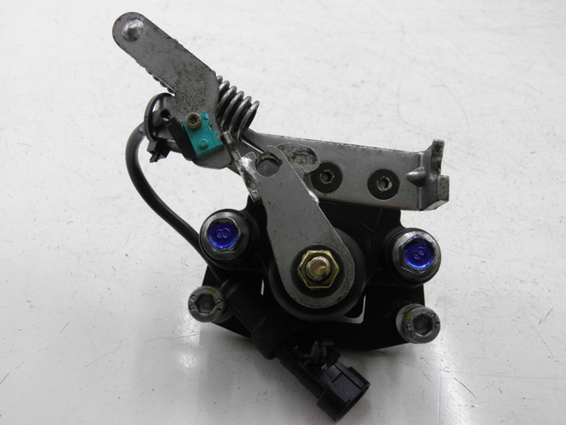 photo de PINÇA DE TRAVÃO ROLL LOCK PIAGGIO MP3 RL 125 (2006 - 2014) - Estado da superfície