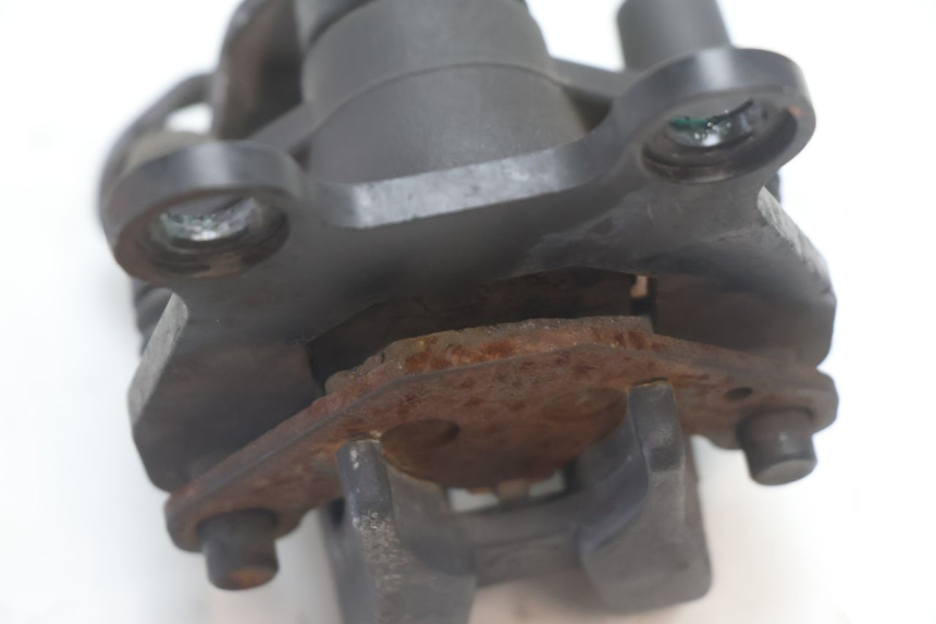 photo de PINÇA DE ESTACIONAMENTO BMW C SPORT 650 (2015 - 2021) - Pontos de fixação