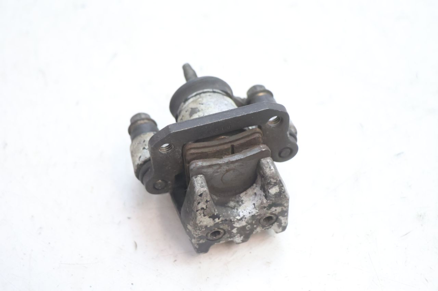 photo de PINÇA DE ESTACIONAMENTO GILERA GP 800 (2007 - 2013) - Pontos de fixação
