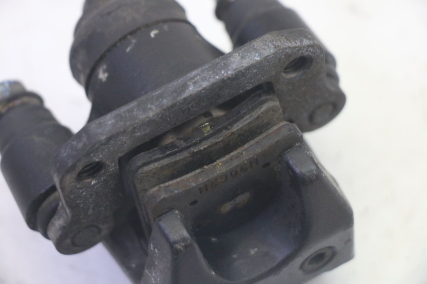 photo de PINÇA DE ESTACIONAMENTO PIAGGIO MP3 HPE 350 (2018 - 2020) - Pontos de fixação