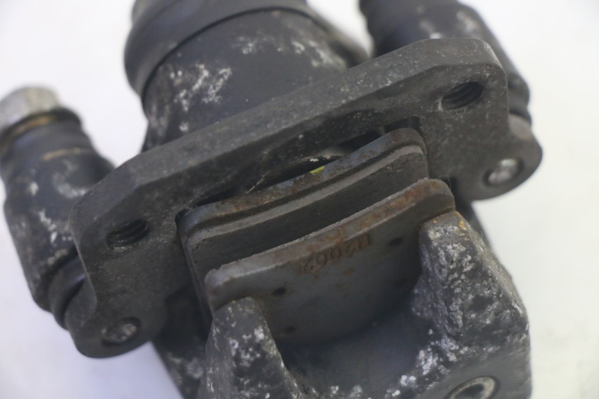 photo de PINÇA DE ESTACIONAMENTO PIAGGIO MP3 LT 400 (2007 - 2012) - Pontos de fixação