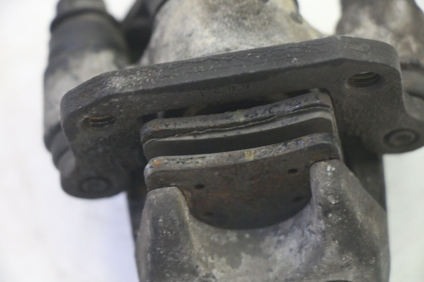 photo de PINÇA DE ESTACIONAMENTO PIAGGIO MP3 RL 250 (2006 - 2010) - Pontos de fixação