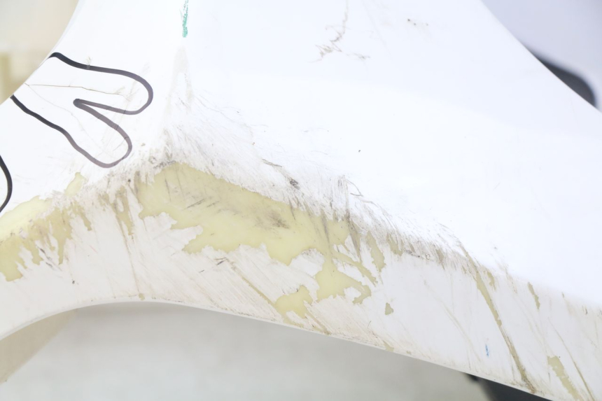 photo de FRENTE PEUGEOT E-VIVACITY 1 (2012 - 2018) - Pontos de fixação