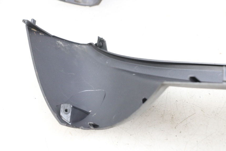 photo de FRENTE PEUGEOT GEOPOLIS RS 125 (2007 - 2009) - Pontos de fixação