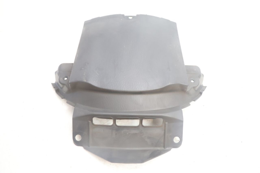 photo de FACE FRONTAL INFERIOR SUZUKI BURGMAN EXECUTIVE ABS 650 (2006 - 2012) - Vista principal