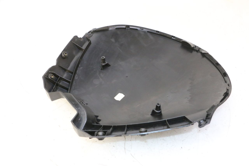 photo de PARTE INTERNA DA FRENTE SUZUKI BURGMAN 125 (2007 - 2014) - Detalhe da peça