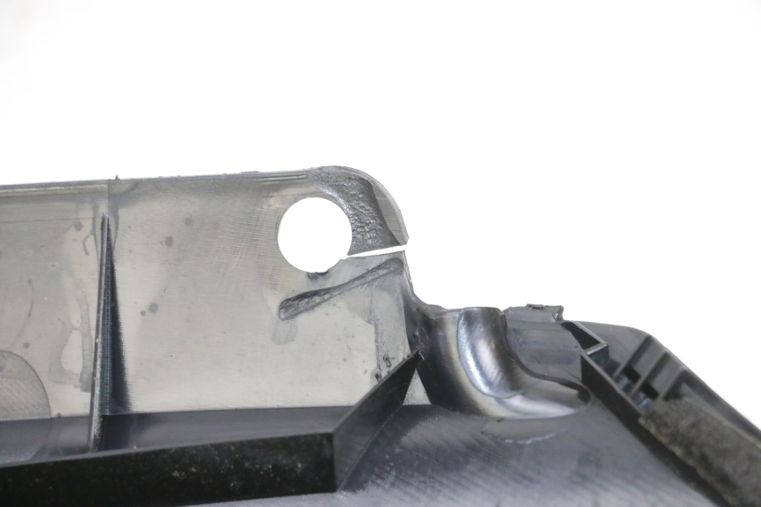 photo de PARTE INTERNA DA FRENTE SUZUKI BURGMAN 125 (2007 - 2014) - Outro ângulo de visão