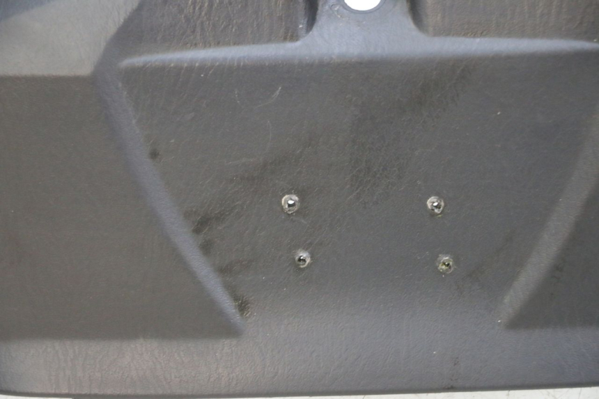 photo de PARTE INTERNA DA FRENTE SUZUKI BURGMAN EXECUTIVE ABS 650 (2006 - 2012) - Pontos de fixação
