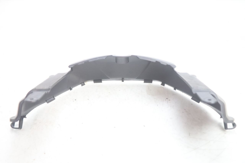 photo de PARTE INTERNA DA FRENTE SUZUKI BURGMAN EXECUTIVE ABS 650 (2006 - 2012) - Detalhe da peça