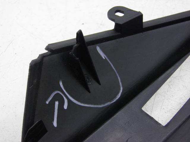 photo de PARTE INTERNA DA FRENTE KYMCO XCITING RI ABS 500 (2010) - Pontos de fixação