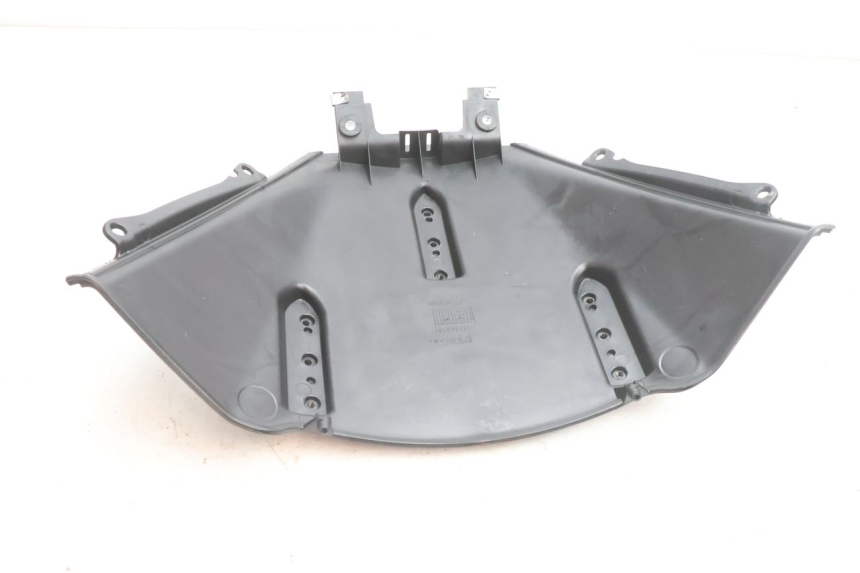 photo de FACE INTERNA DIANTEIRA PIAGGIO MP3 500 (2016 - 2018) - Pontos de fixação